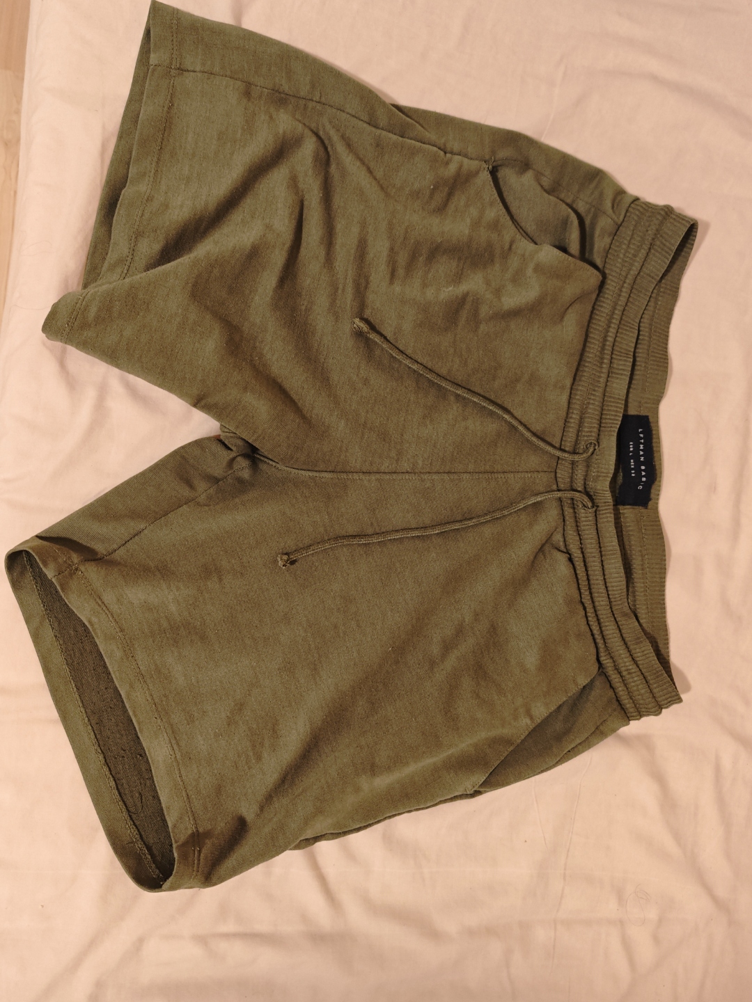 Short kaki avant